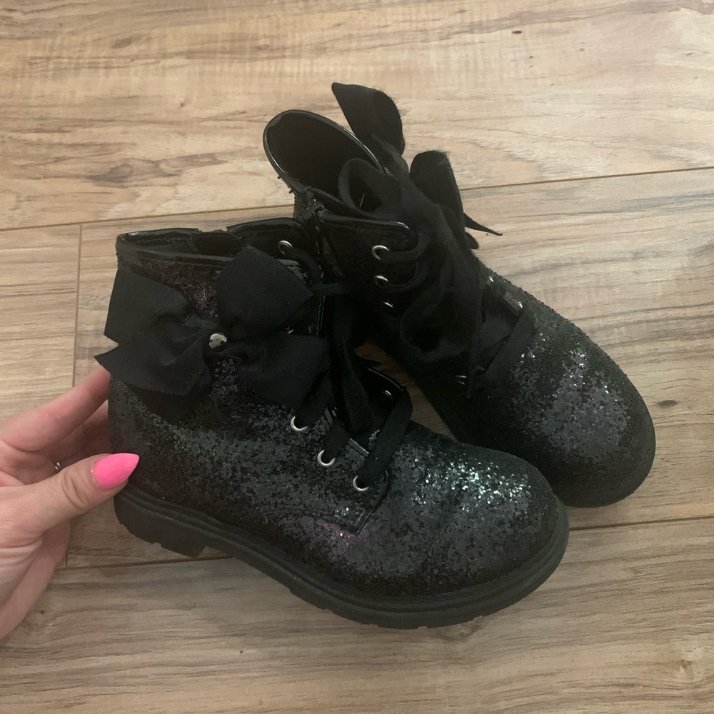 Jojo siwa black glitter boots